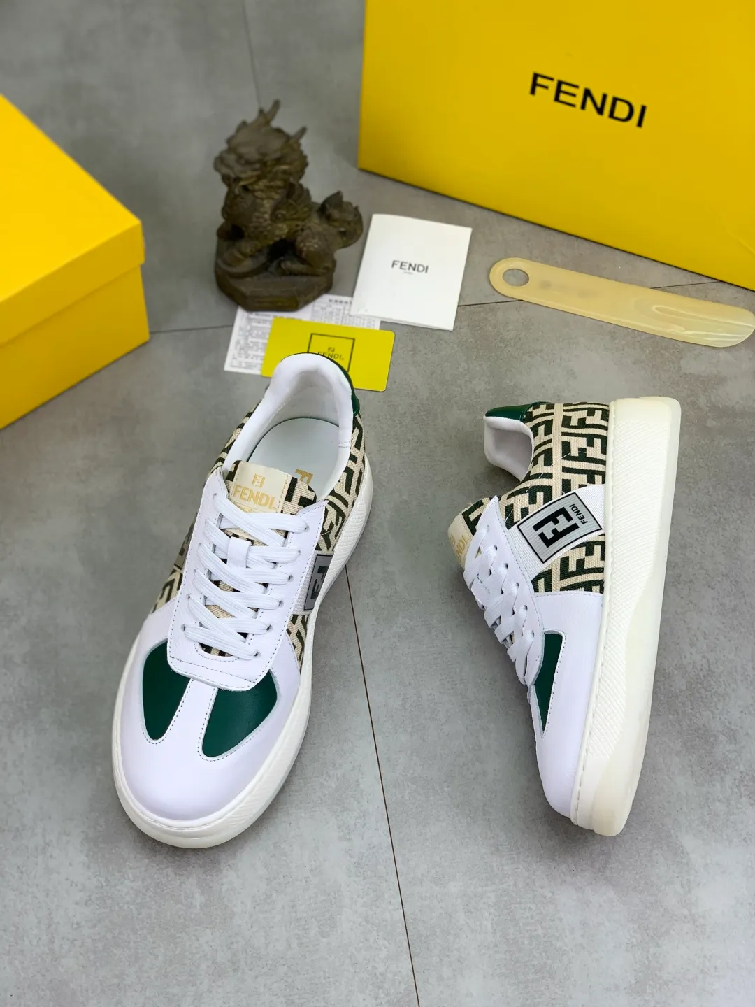 ​Men's shoes 💰P440 💰【New】Little monster 🆘 New FENDI 🕶️🕶️Simple routing effect, showing an elegant and cool driving shoe 🎬Using imported calfskin + first-layer pigskin lining🐂Excellent material🎬Detailed workmanship 🤗Comfortable foot feel➰➰. ​Pair it with any outfit to show your taste and temperament, low-key luxury ♻️Design ​simple and elegant ​noble and fashionable 🍃​Very loved and favored by trendy men 💓❤️size: 38-44 4️⃣colors available